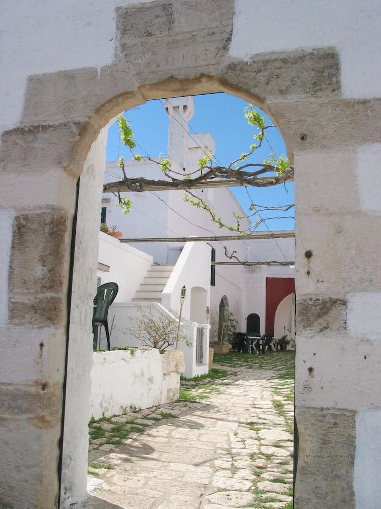 Albergo Masseria Refrigerio Ostuni Bagian luar foto